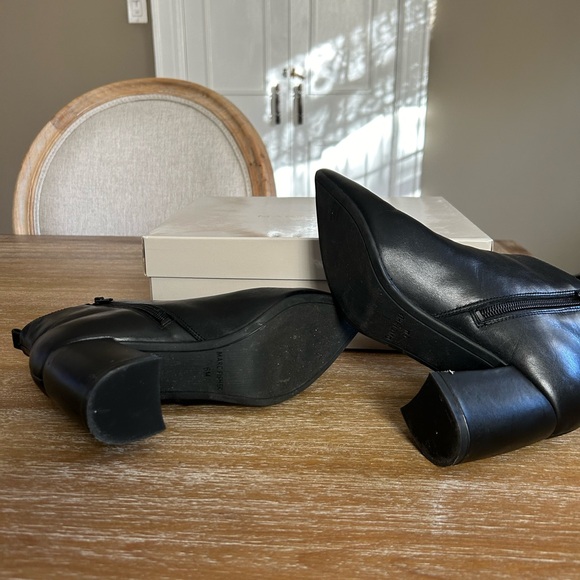 Marc Fisher Mfretta Black Leather Booties - Picture 7 of 8